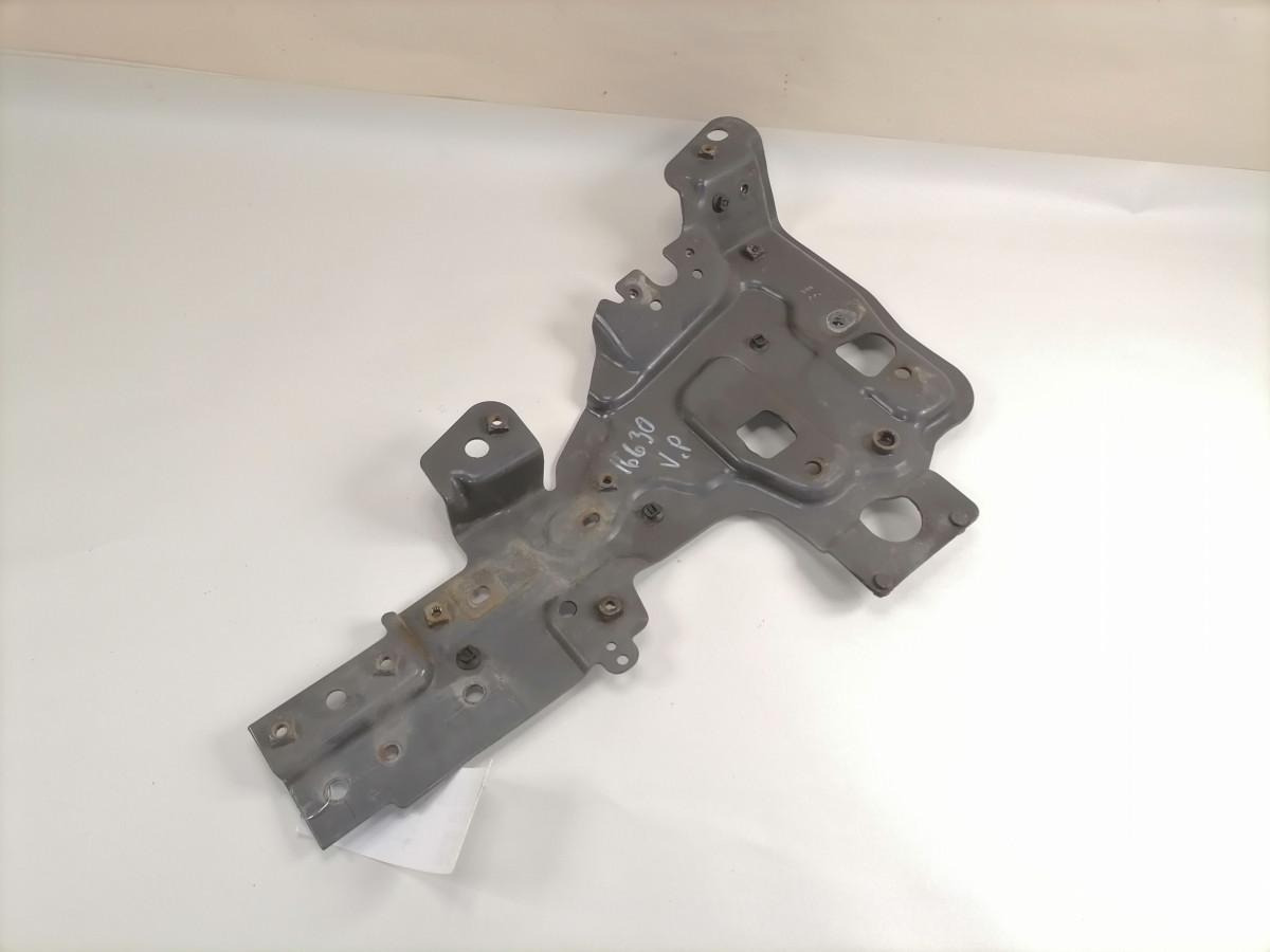 Volvo light bracket 84228539 - أضواء - شاحنة: صور 2 Volvo light bracket 84228539 - أضواء - شاحنة: صور 2