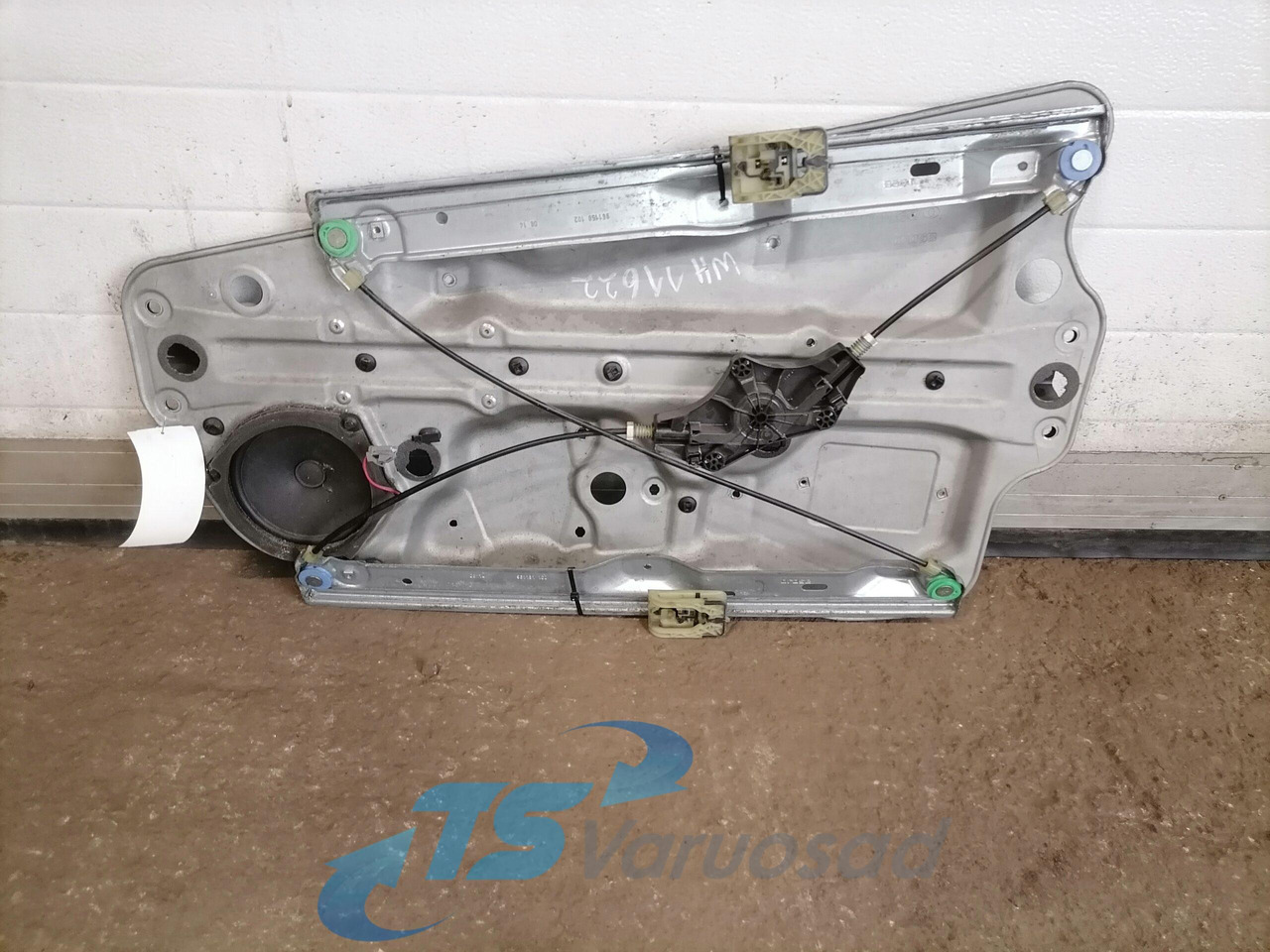 Volvo window mechanism 84056045 - باب و قطع الغيار - شاحنة: صور 2 Volvo window mechanism 84056045 - باب و قطع الغيار - شاحنة: صور 2