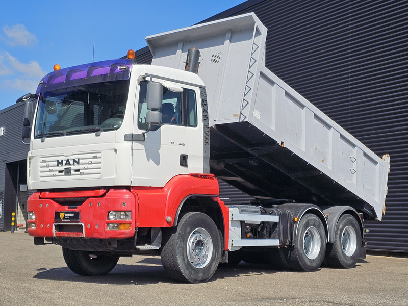 MAN TGA 26.440 / TIPPER - TRACTOR COMBI /6x4 / SPRING / BIG AXLE - شاحنة جرار: صور 1 MAN TGA 26.440 / TIPPER - TRACTOR COMBI /6x4 / SPRING / BIG AXLE - شاحنة جرار: صور 1