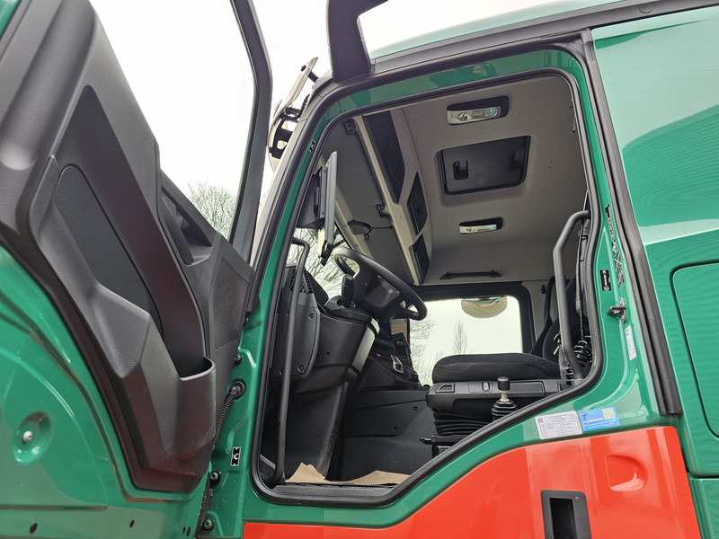 قلابات, شاحنة كرين Mercedes-Benz AROCS 4145 / 8X6 / TIPPER + HMF CRANE: صور 14