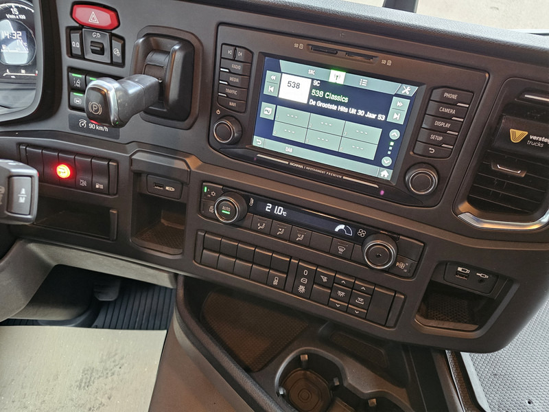 مبردة شاحنة Scania P250 4X2 / FRIGOBLOCK / LBW: صور 12