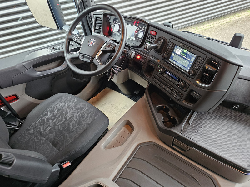 مبردة شاحنة Scania P250 4X2 / FRIGOBLOCK / LBW: صور 10