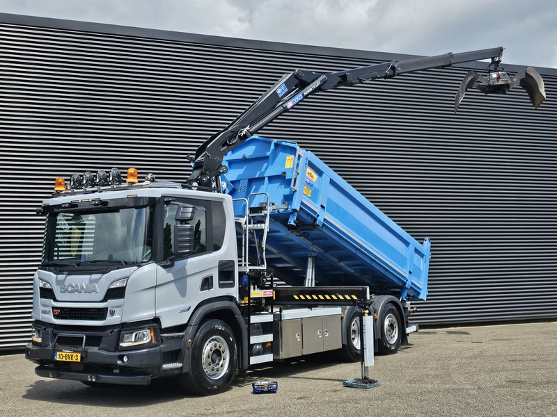 Scania P420 6x2-4 / HMF Z KRAAN / 2 KANTEN KIPPER - قلابات, شاحنة كرين: صور 1 Scania P420 6x2-4 / HMF Z KRAAN / 2 KANTEN KIPPER - قلابات, شاحنة كرين: صور 1