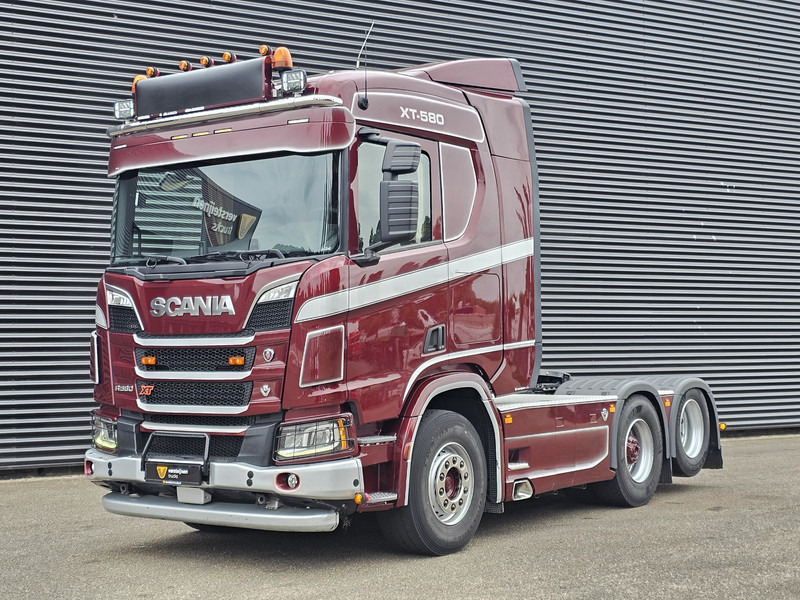 Scania R580 V8 XT / 6x2 BOOGIE / RETARDER / HYDRAULIC / 80T - شاحنة جرار: صور 1 Scania R580 V8 XT / 6x2 BOOGIE / RETARDER / HYDRAULIC / 80T - شاحنة جرار: صور 1