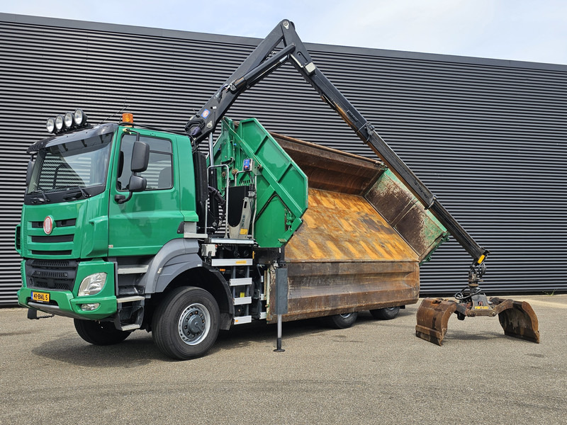Tatra T158/II 6X6 / HMF Z CRANE + 2 SIDE TIPPER - قلابات, شاحنة كرين: صور 4 Tatra T158/II 6X6 / HMF Z CRANE + 2 SIDE TIPPER - قلابات, شاحنة كرين: صور 4