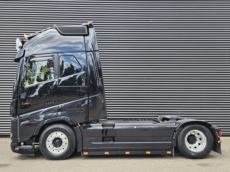 Volvo FH 16.650 4x2 / XL / FULL AIR / RETARDER / I PARK COOL / - شاحنة جرار: صور 5 Volvo FH 16.650 4x2 / XL / FULL AIR / RETARDER / I PARK COOL / - شاحنة جرار: صور 5