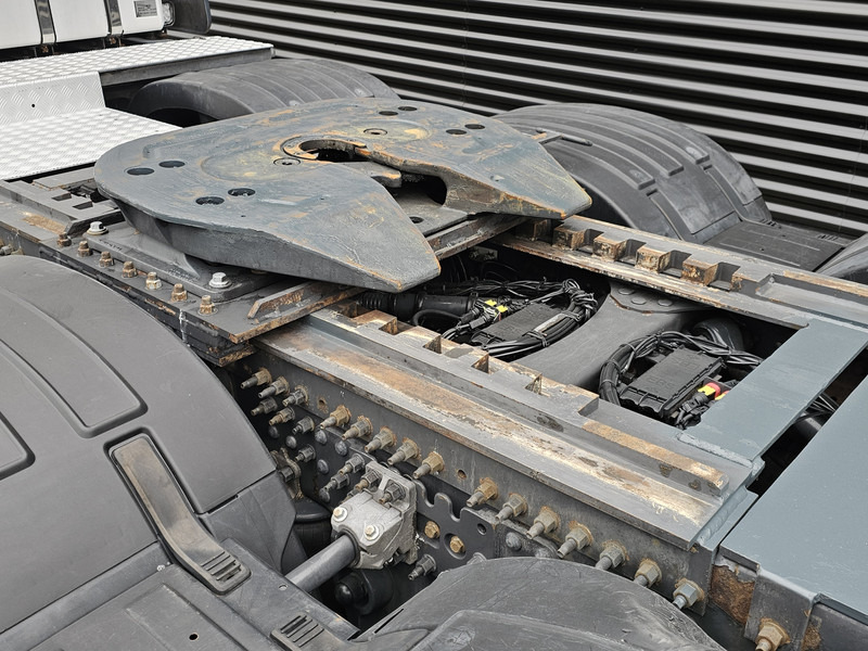 شاحنة Volvo FH 540 8x4 / RETARDER / I PARK COOL / 90T: صور 11 شاحنة Volvo FH 540 8x4 / RETARDER / I PARK COOL / 90T: صور 11