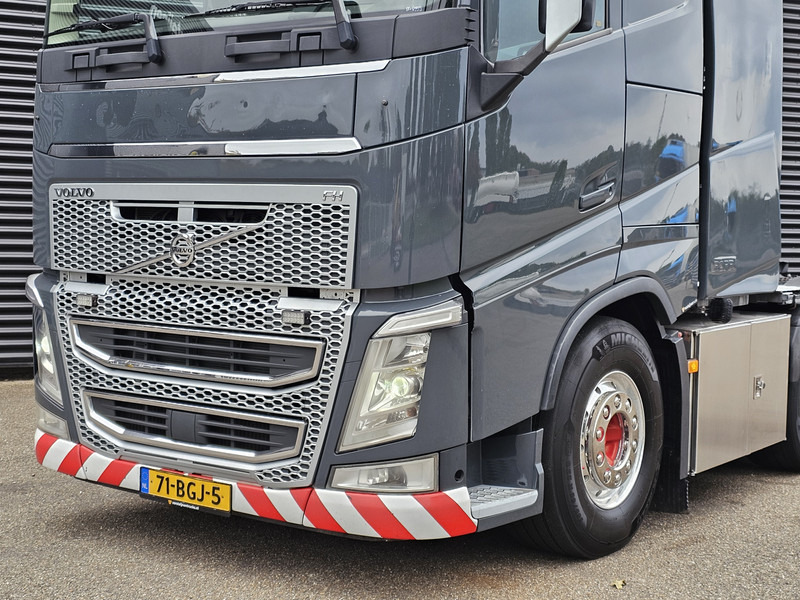 شاحنة Volvo FH 540 8x4 / RETARDER / I PARK COOL / 90T: صور 7 شاحنة Volvo FH 540 8x4 / RETARDER / I PARK COOL / 90T: صور 7