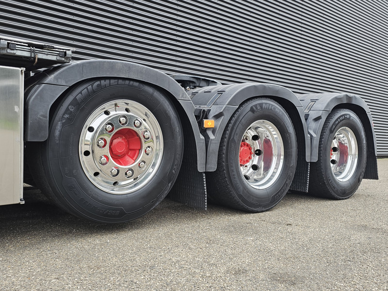 شاحنة Volvo FH 540 8x4 / RETARDER / I PARK COOL / 90T: صور 8 شاحنة Volvo FH 540 8x4 / RETARDER / I PARK COOL / 90T: صور 8