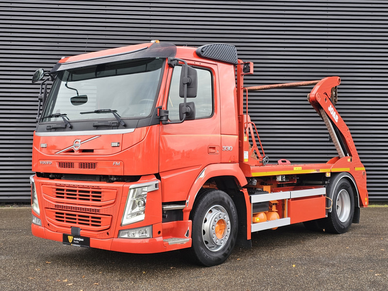 Volvo FM 330 / PORTAAL / ABSETZKIPPER - شاحنات قابلة للفك شاحنة: صور 1 Volvo FM 330 / PORTAAL / ABSETZKIPPER - شاحنات قابلة للفك شاحنة: صور 1