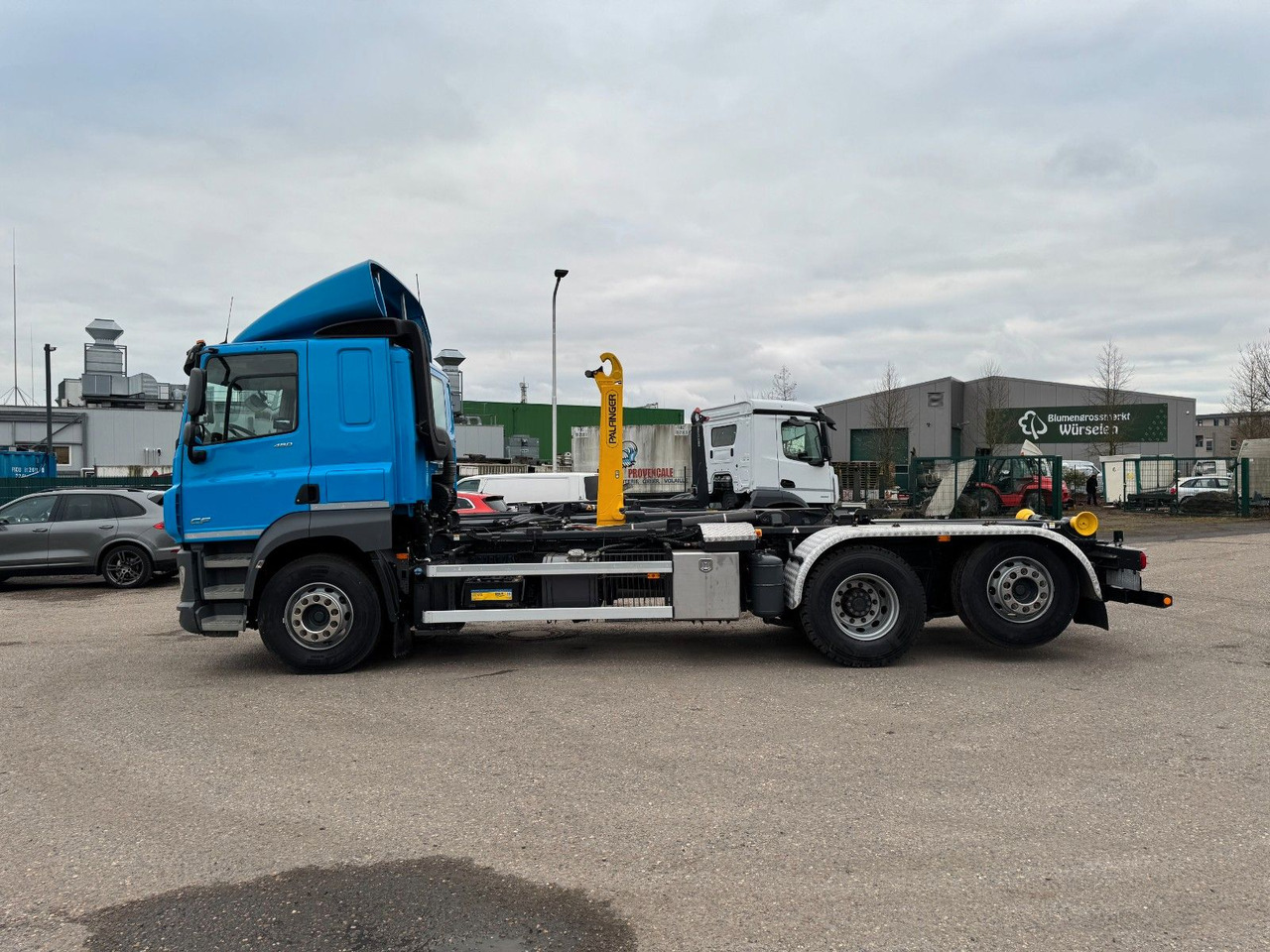DAF CF 480 6X2 Abroller Funk 8 Stück neue Pirelli DAF CF 480 6X2 Abroller Funk 8 Stück neue Pirelli - شاحنة ذات الخطاف: صور 5 DAF CF 480 6X2 Abroller Funk 8 Stück neue Pirelli DAF CF 480 6X2 Abroller Funk 8 Stück neue Pirelli - شاحنة ذات الخطاف: صور 5
