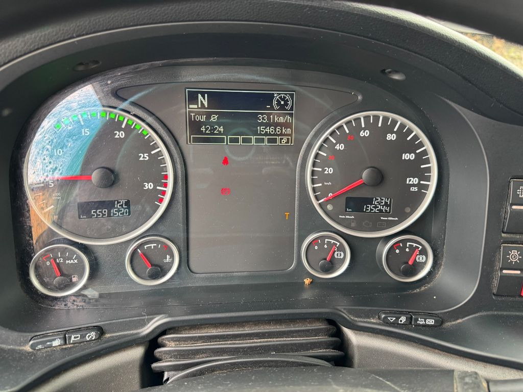 MAN 12.250 4X2 Koffer LBW Klima Diff.Sperre AHK MAN 12.250 4X2 Koffer LBW Klima Diff.Sperre AHK - بصندوق مغلق شاحنة: صور 4 MAN 12.250 4X2 Koffer LBW Klima Diff.Sperre AHK MAN 12.250 4X2 Koffer LBW Klima Diff.Sperre AHK - بصندوق مغلق شاحنة: صور 4