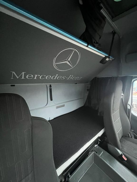Mercedes-Benz 1324 4X2 Koffer Plane 6 to. Hebebühne Mercedes-Benz 1324 4X2 Koffer Plane 6 to. Hebebühne - شاحنة ستارة: صور 4 Mercedes-Benz 1324 4X2 Koffer Plane 6 to. Hebebühne Mercedes-Benz 1324 4X2 Koffer Plane 6 to. Hebebühne - شاحنة ستارة: صور 4