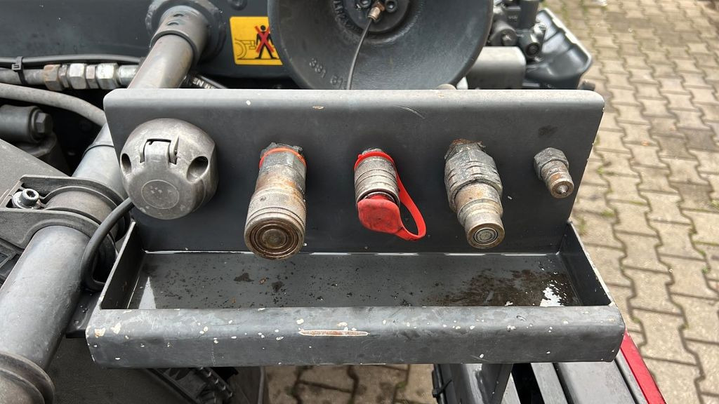 شاحنة ذات الخطاف Mercedes-Benz 2541 6X2 Meiller Funk Zustand wie 200 tkm Mercedes-Benz 2541 6X2 Meiller RK 20.65 Funk | Top Zustand!: صور 17 شاحنة ذات الخطاف Mercedes-Benz 2541 6X2 Meiller Funk Zustand wie 200 tkm Mercedes-Benz 2541 6X2 Meiller RK 20.65 Funk | Top Zustand!: صور 17