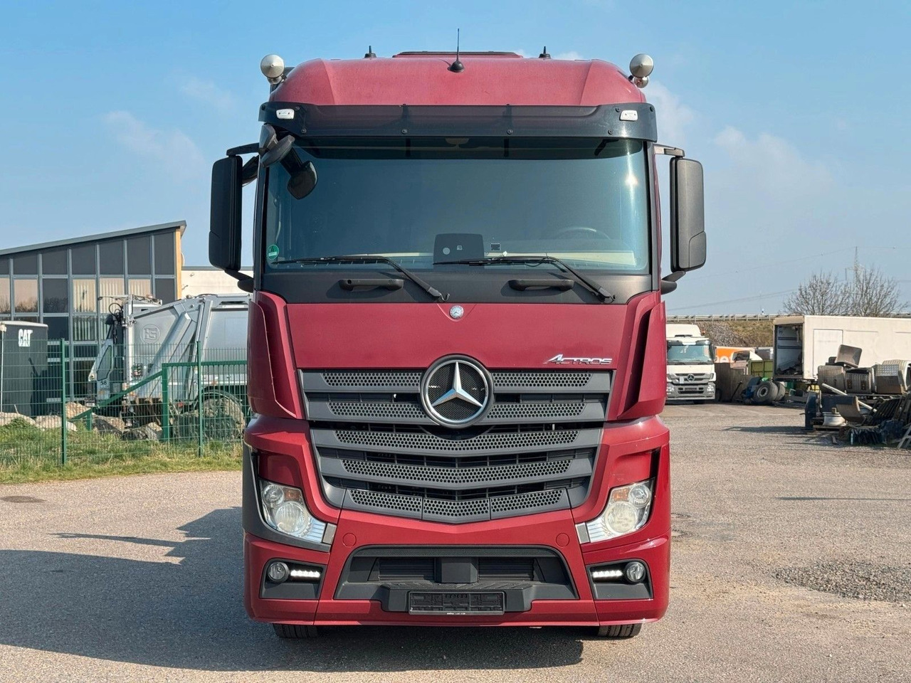 Mercedes-Benz 2558 6x2 Fahrgestell Chassis | Retarder | Klima - الشاسيه شاحنة: صور 1 Mercedes-Benz 2558 6x2 Fahrgestell Chassis | Retarder | Klima - الشاسيه شاحنة: صور 1