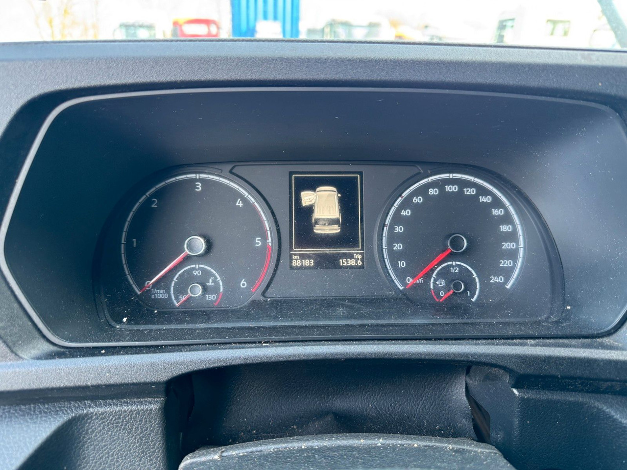 Volkswagen Caddy Cargo Basis 2,0 TDI Klima Radio touch - سيارة: صور 5 Volkswagen Caddy Cargo Basis 2,0 TDI Klima Radio touch - سيارة: صور 5