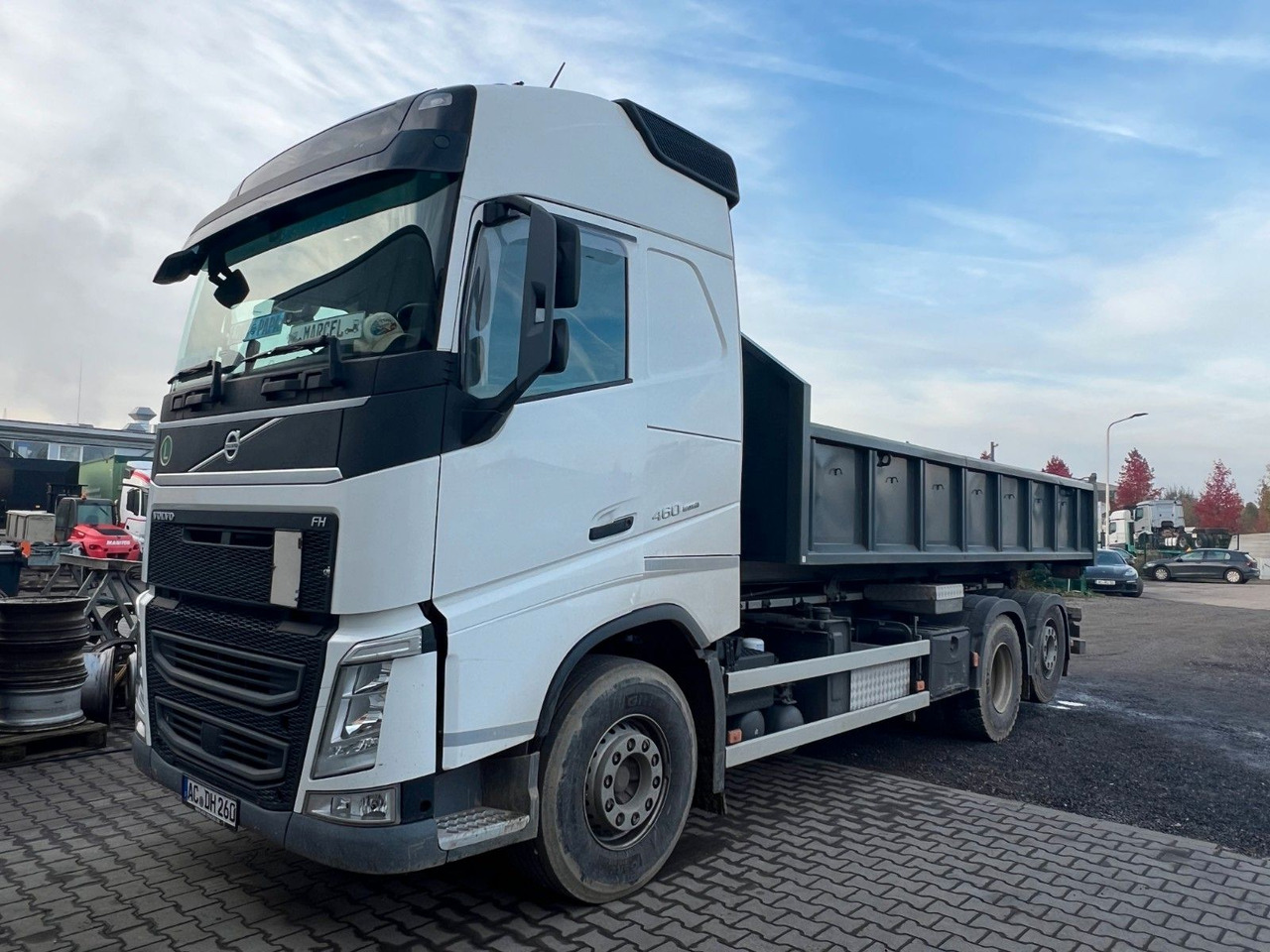 Volvo FH 460 6x2 HYVA Haken mit Klimaanlage - شاحنة ذات الخطاف: صور 1 Volvo FH 460 6x2 HYVA Haken mit Klimaanlage - شاحنة ذات الخطاف: صور 1