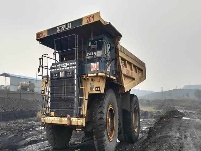 CAT 777E - شاحنة قلابة للمحاجر: صور 1 CAT 777E - شاحنة قلابة للمحاجر: صور 1