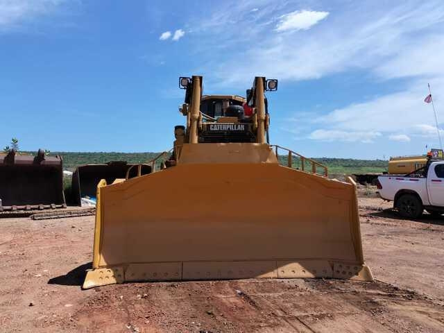 CAT D8T - بلدوزر: صور 3 CAT D8T - بلدوزر: صور 3