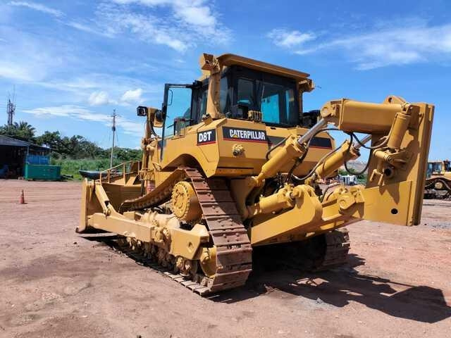 CAT D8T - بلدوزر: صور 4 CAT D8T - بلدوزر: صور 4