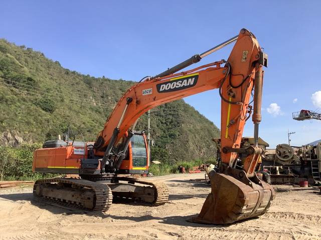 Doosan DX340LCA - حفارات زحافة: صور 4 Doosan DX340LCA - حفارات زحافة: صور 4