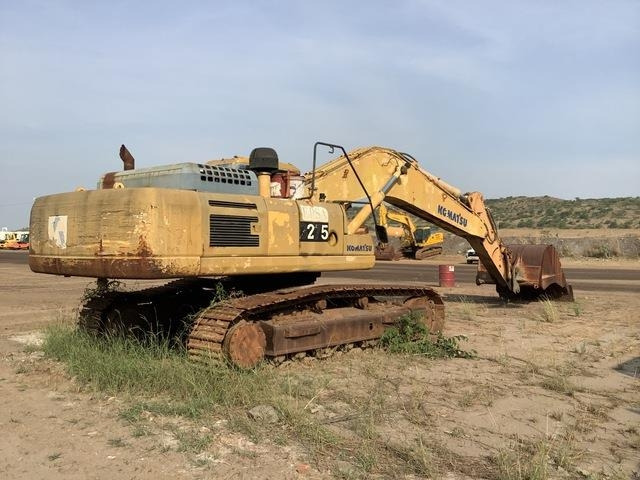 Komatsu PC450-7 - حفارات زحافة: صور 3 Komatsu PC450-7 - حفارات زحافة: صور 3