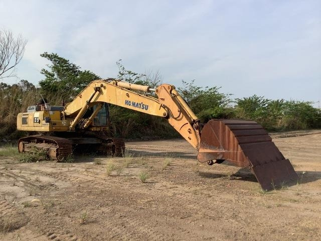 Komatsu PC450-7 - حفارات زحافة: صور 4 Komatsu PC450-7 - حفارات زحافة: صور 4