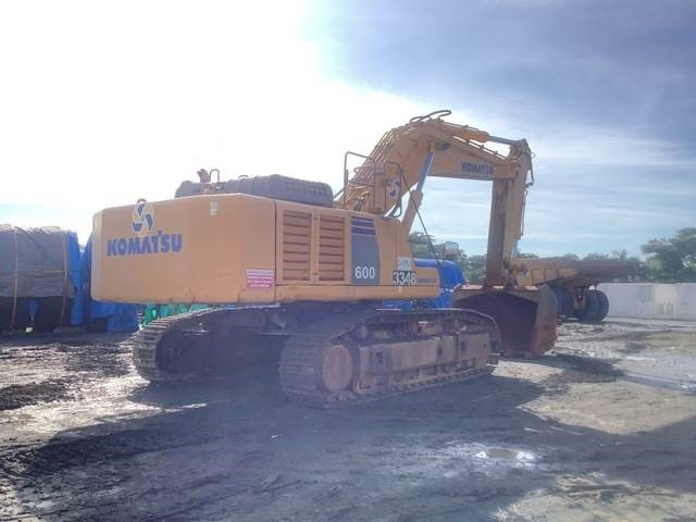 Komatsu PC600-8 - حفارات زحافة: صور 3 Komatsu PC600-8 - حفارات زحافة: صور 3