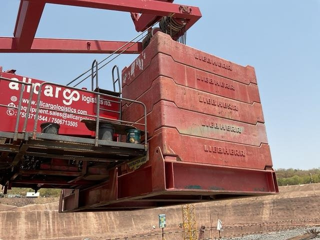 رافعة مجنزرة Liebherr LR1650: صور 15