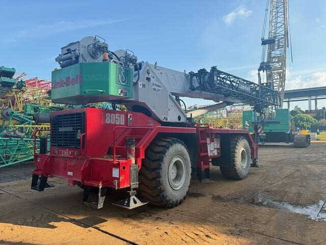 Link-Belt RTC8050-2 - رافعة الطرق الوعرة: صور 3 Link-Belt RTC8050-2 - رافعة الطرق الوعرة: صور 3