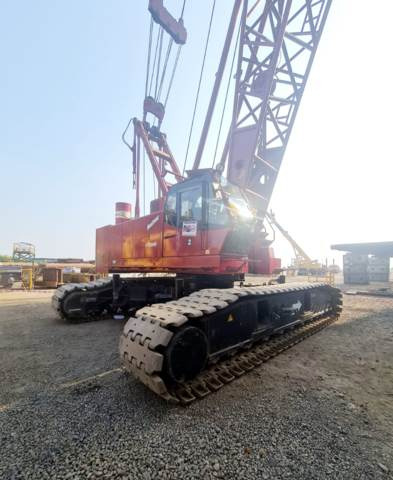 Manitowoc 12000 - رافعة مجنزرة: صور 1 Manitowoc 12000 - رافعة مجنزرة: صور 1