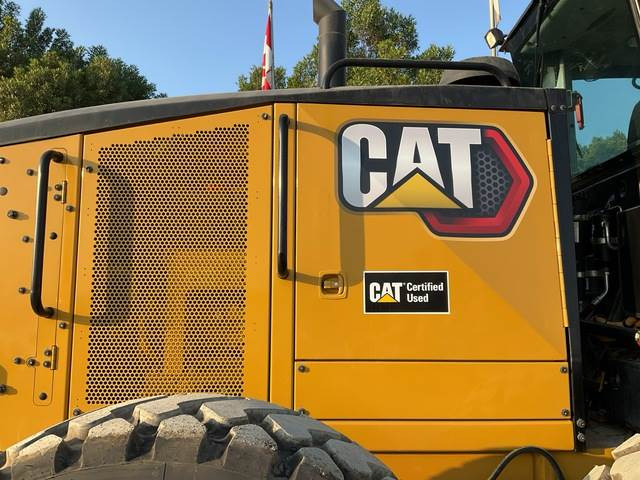 آلة تسوية الأرض CAT 14L AWD: صور 15
