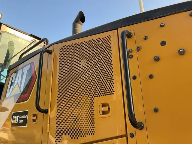 آلة تسوية الأرض CAT 14L AWD: صور 19