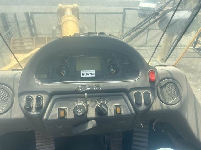 اللودر بعجل Komatsu WA600-6R: صور 23