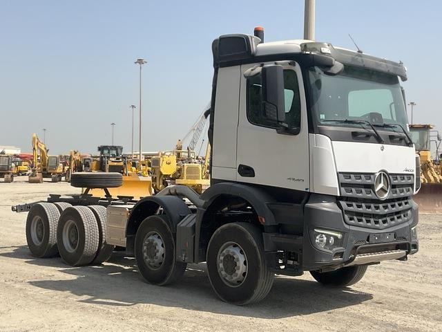 Mercedes-Benz Arocs 4240 - الشاسيه شاحنة: صور 4 Mercedes-Benz Arocs 4240 - الشاسيه شاحنة: صور 4