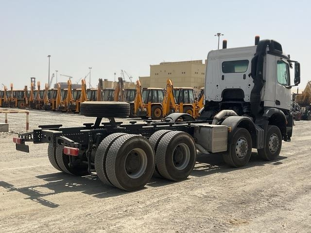 Mercedes-Benz Arocs 4240 - الشاسيه شاحنة: صور 3 Mercedes-Benz Arocs 4240 - الشاسيه شاحنة: صور 3