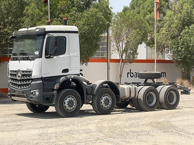 Mercedes-Benz Arocs 4240 - الشاسيه شاحنة: صور 1 Mercedes-Benz Arocs 4240 - الشاسيه شاحنة: صور 1
