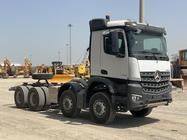 Mercedes-Benz Arocs 4240 - الشاسيه شاحنة: صور 4 Mercedes-Benz Arocs 4240 - الشاسيه شاحنة: صور 4