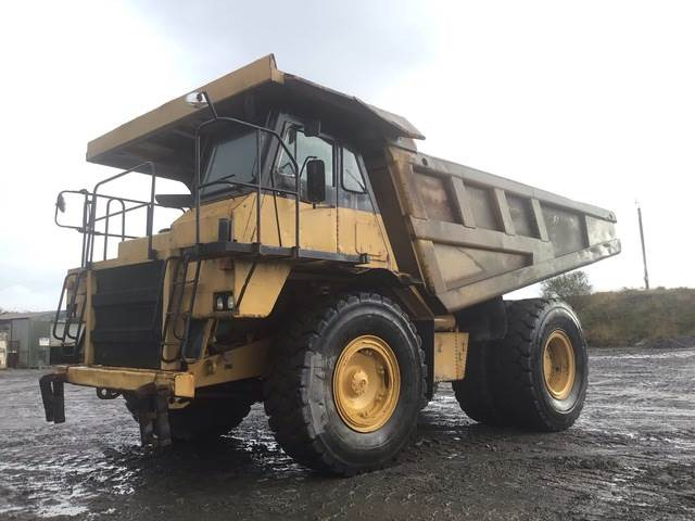 CAT 775B - شاحنة قلابة للمحاجر: صور 1 CAT 775B - شاحنة قلابة للمحاجر: صور 1