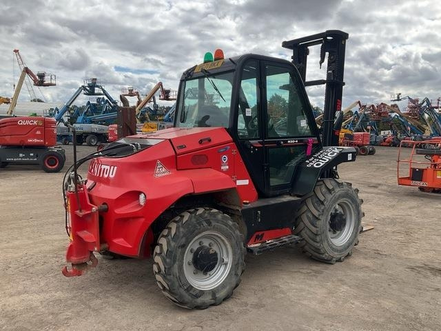 Manitou M30-4 - شاحنات الطرق الوعرة: صور 3 Manitou M30-4 - شاحنات الطرق الوعرة: صور 3