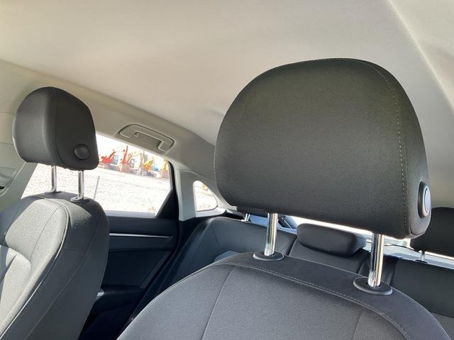 سيارة Audi Q3: صور 16