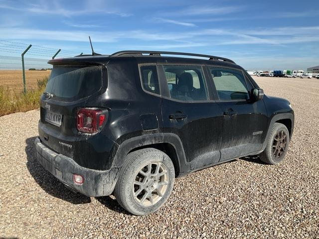 Jeep Renegade - سيارة: صور 3 Jeep Renegade - سيارة: صور 3