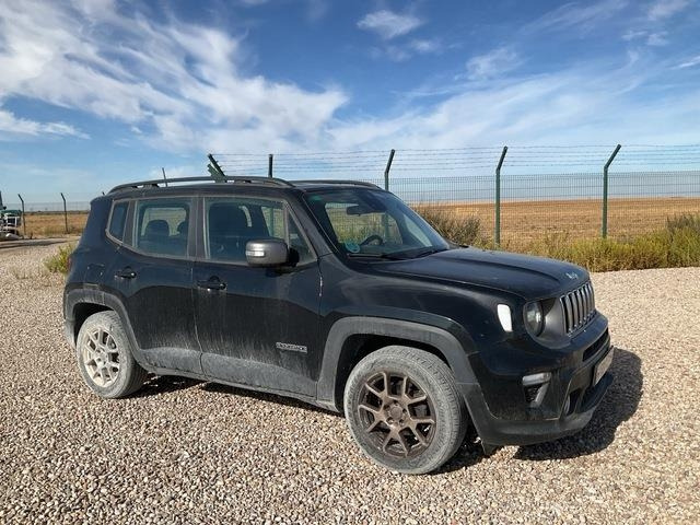 Jeep Renegade - سيارة: صور 4 Jeep Renegade - سيارة: صور 4