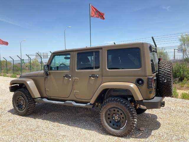 Jeep Wrangler JK Command - سيارة: صور 2 Jeep Wrangler JK Command - سيارة: صور 2