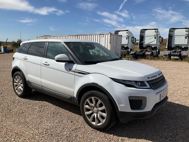 Land Rover Range Rover Evoque - سيارة: صور 4 Land Rover Range Rover Evoque - سيارة: صور 4
