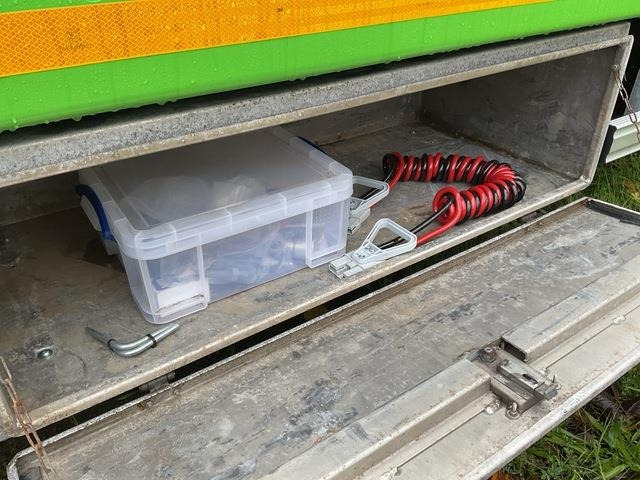 MAX Trailer F-S42-1BBA - عربة مسطحة منخفضة نصف مقطورة: صور 3 MAX Trailer F-S42-1BBA - عربة مسطحة منخفضة نصف مقطورة: صور 3