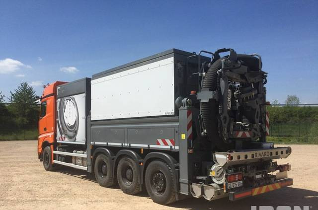 Rivard - Mercedes-Benz EXVAC - Arocs 3253 8x4 - فراغ شاحنة: صور 4 Rivard - Mercedes-Benz EXVAC - Arocs 3253 8x4 - فراغ شاحنة: صور 4