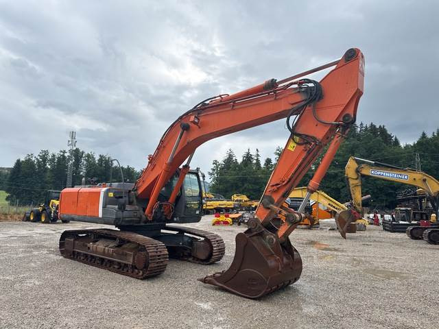 Hitachi ZX350LCN-3 - حفارات زحافة: صور 4 Hitachi ZX350LCN-3 - حفارات زحافة: صور 4