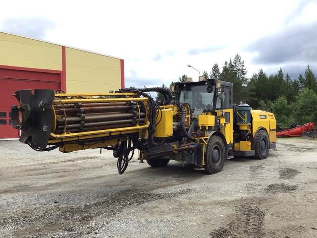 Atlas Copco Simba ME7C - ماكينات التعدين: صور 1 Atlas Copco Simba ME7C - ماكينات التعدين: صور 1