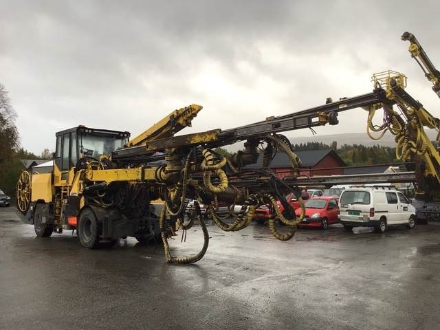 Atlas Copco XE3C - ماكينات التعدين: صور 4 Atlas Copco XE3C - ماكينات التعدين: صور 4